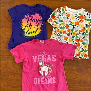 Girls Graphic Tee Bundle - 3 short sleeve shirts 5T